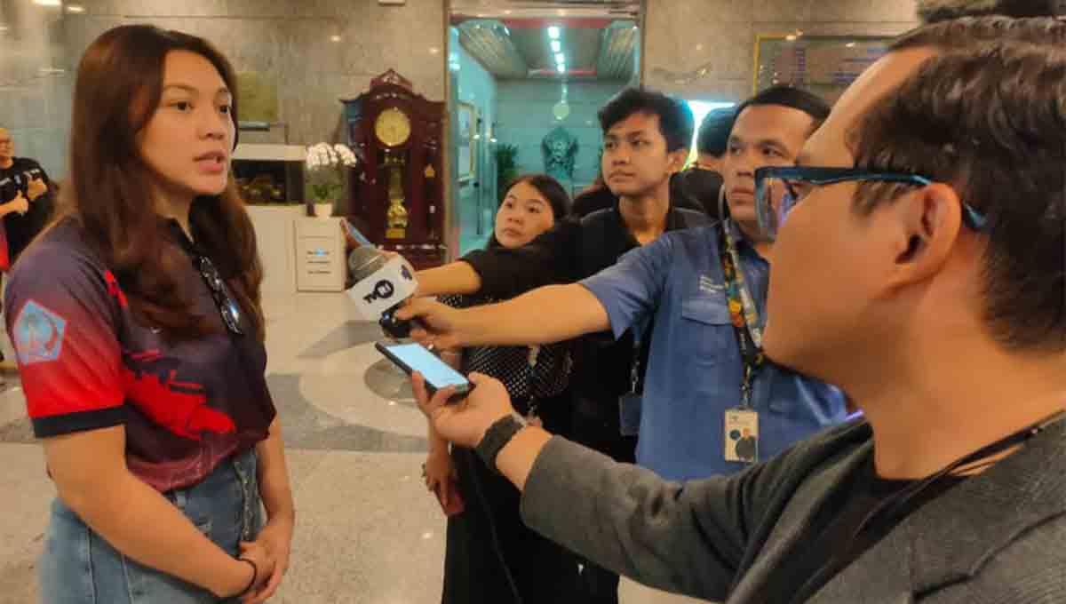 Atlet wakeboarding, Nadya Atalia Sinaga.