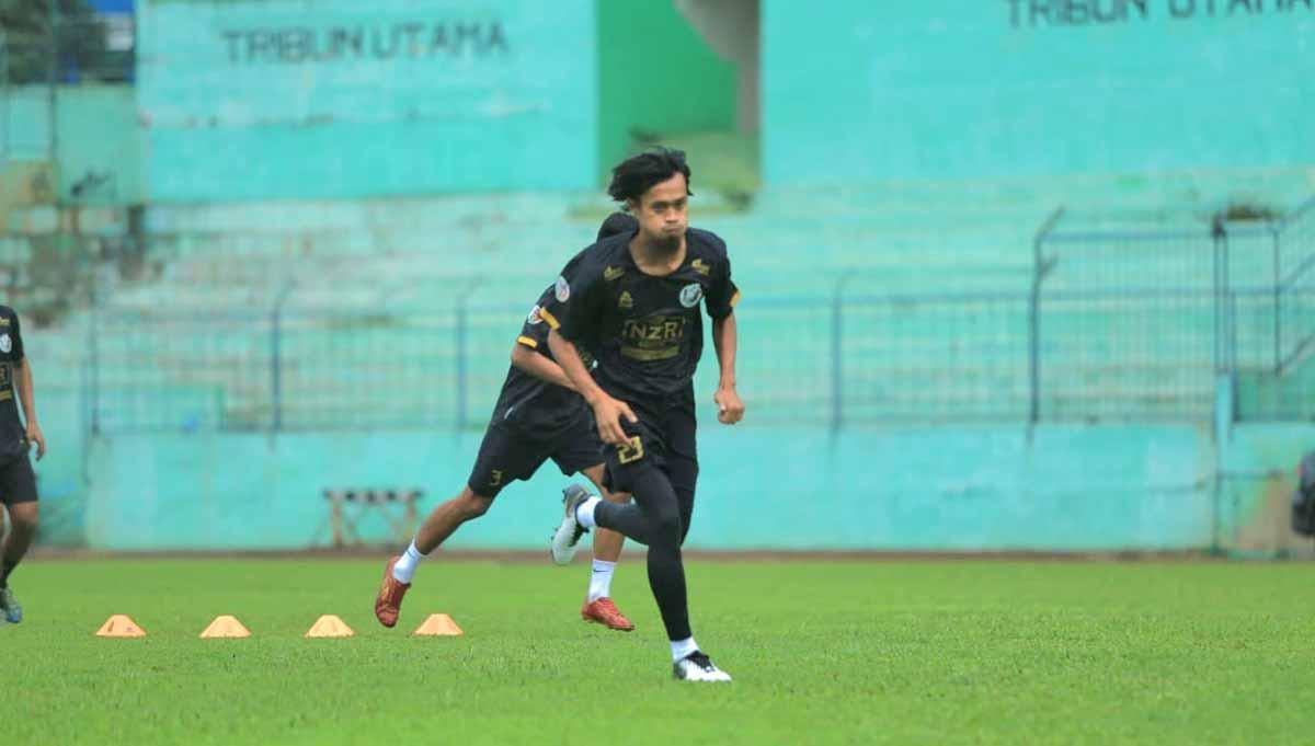 Eks Arema FC, Sunarto kembali merumput bersama tim Liga 3. (Foto: MO NZR Sumbersari FC)