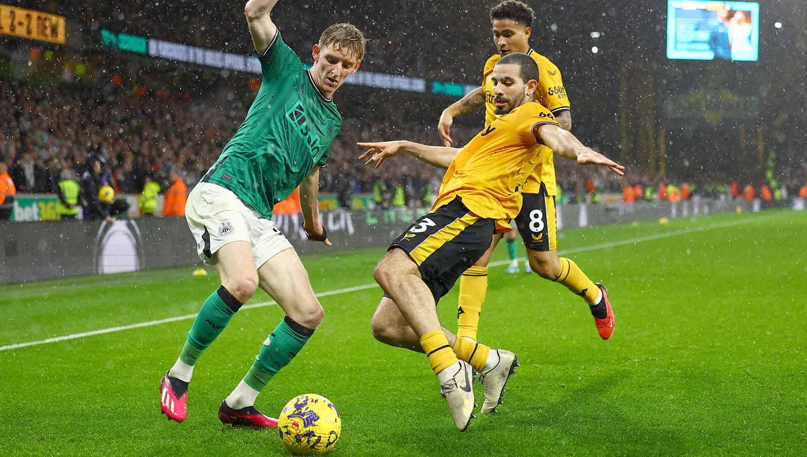 Klub Liga Inggris (Premier League), Chelsea, tengah mengincar nama Rayan Ait-Nouri pada bursa transfer 2024 mendatang.