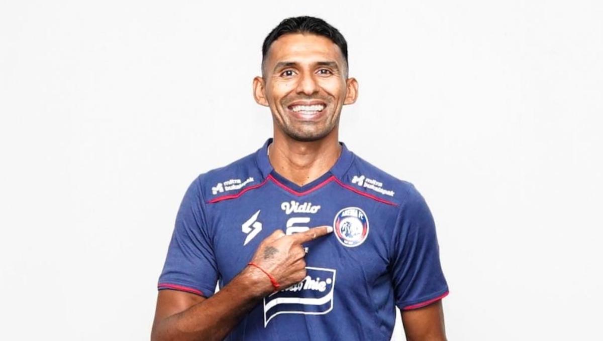 Striker baru Arema FC asal Bolivia, Gilbert Alvarez yang didatangkan untuk putaran kedua Liga 1 2023/2024. - INDOSPORT
