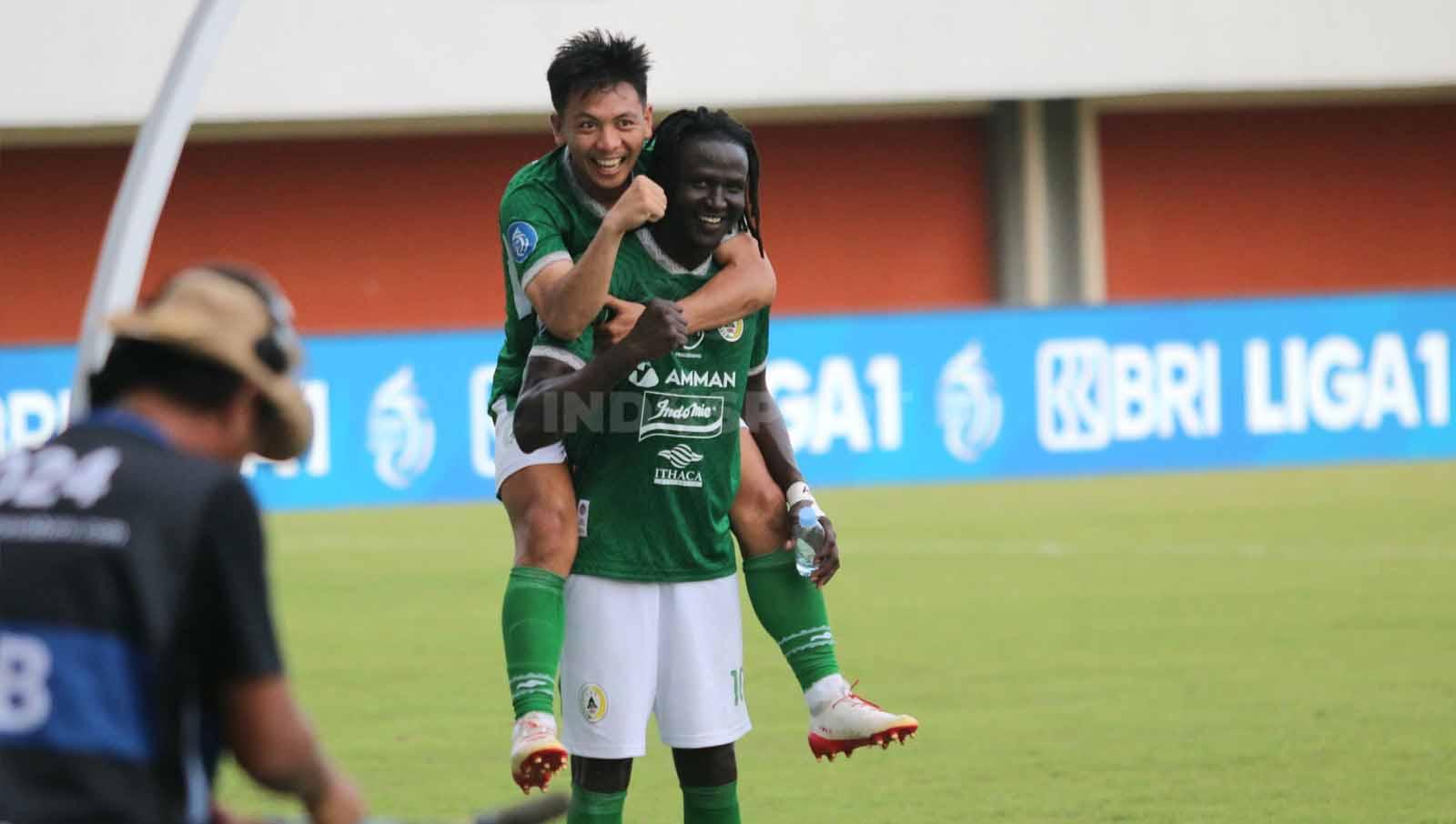 Dua tim penghuni Stadion Maguwoharjo akan berduel pada pekan ke-22 Liga 1 2023-2024, Jumat (8/12/23). Bagaimana prediksi PSS Sleman vs RANS Nusantara FC? Simak ulasan berikut ini!