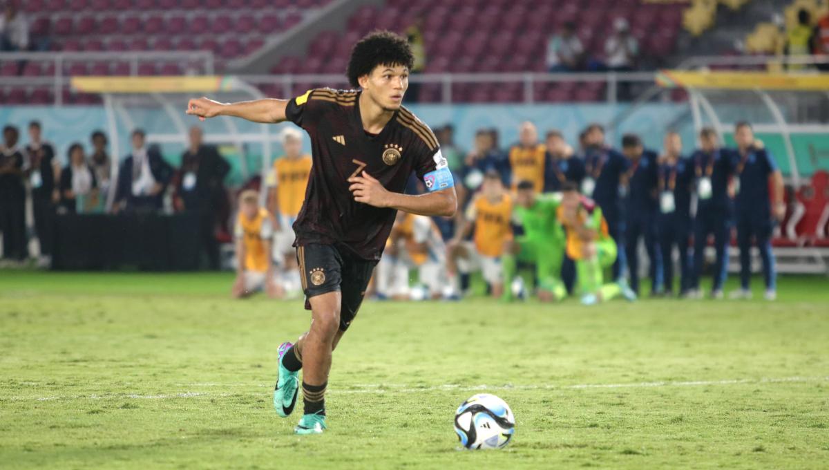 Mengenal dan menilik fakta menarik Paris Brunner, pemain Jerman U-17 yang berhasil meraih gelar Golden Ball Piala Dunia U-17 2023 di Indonesia.