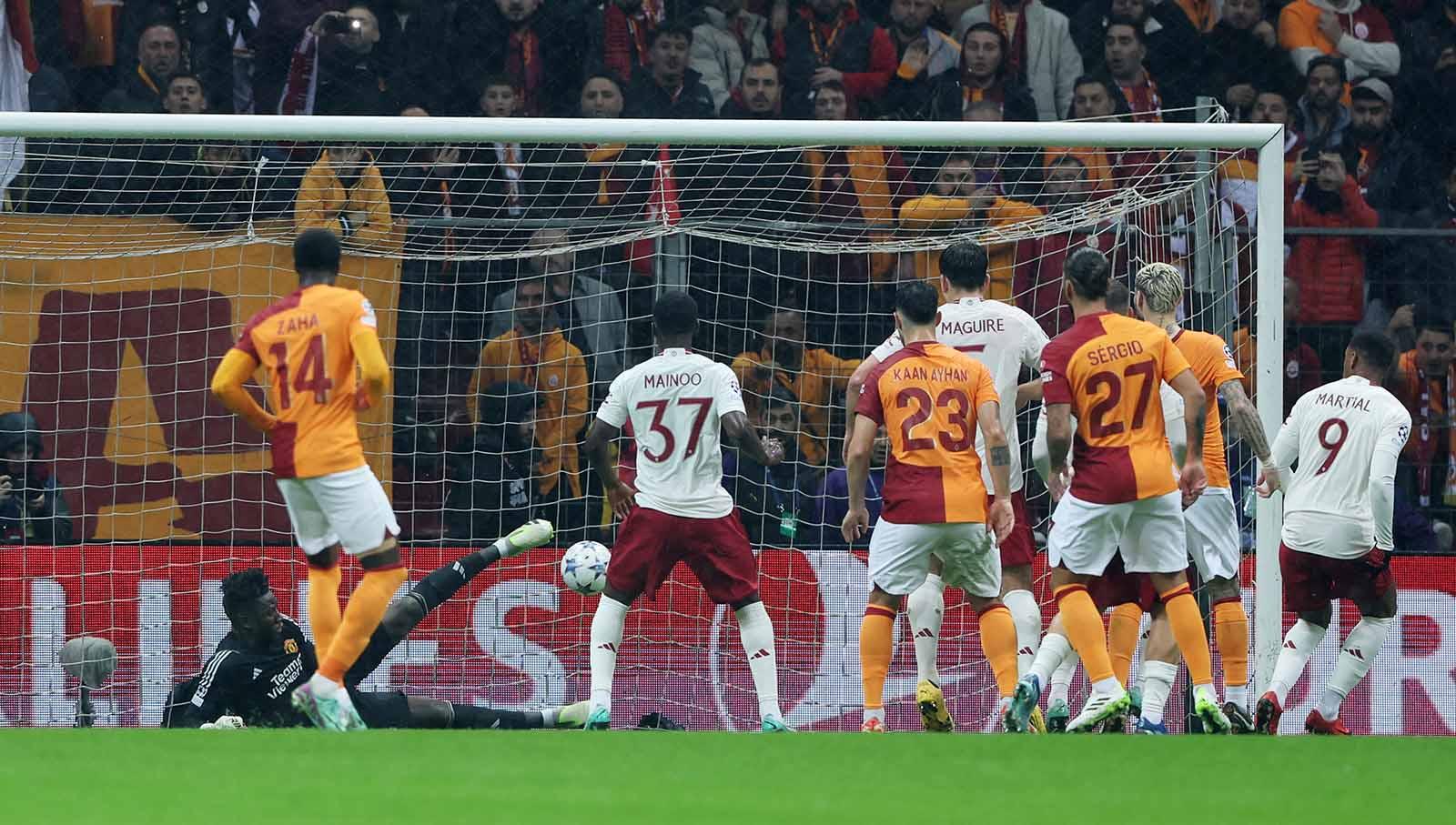 Andre Onana bisa dilarang main untuk klub Liga Inggris (Premier League), Manchester United, bahkan jika ogah tampil di Piala Afrika 2023 bersama Timnas Kamerun.