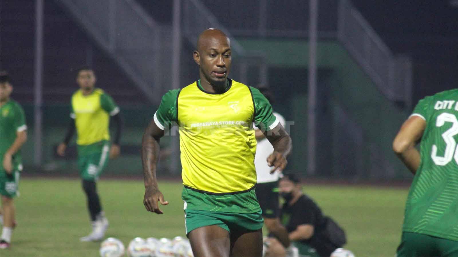 Paulo Henrique siap debut bersama Persebaya Surabaya. (Foto: Fitra Herdian/INDOSPORT)