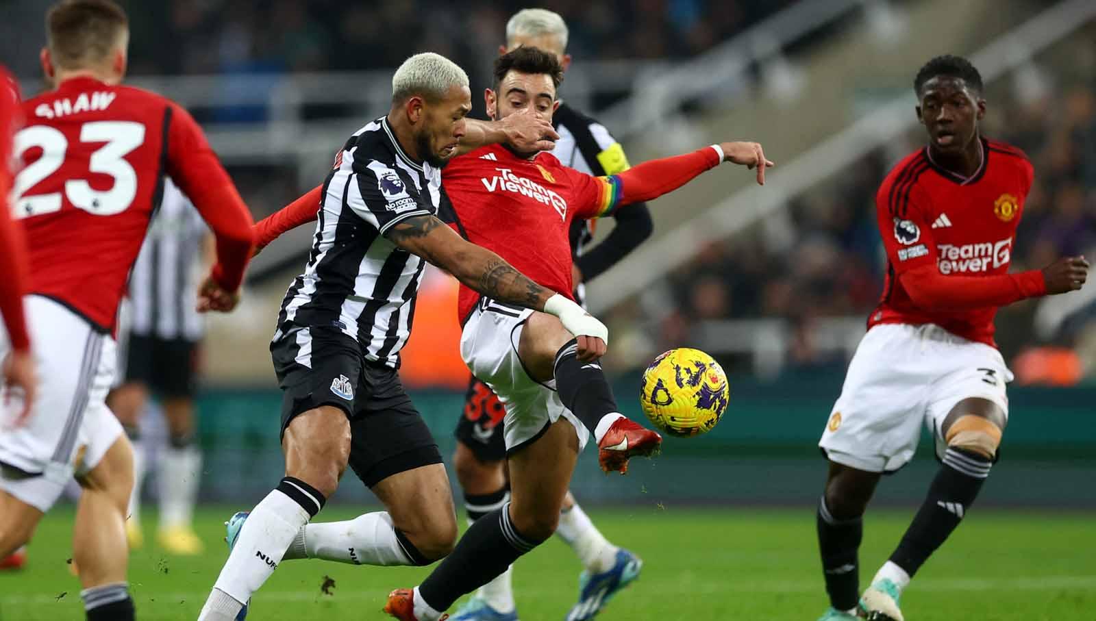 Pertandingan digelar di Stadion James' Park, Newcastle. Foto: Reuters/Lee Smith.