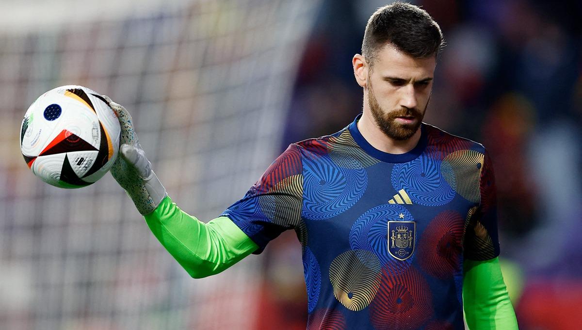 Klub Liga Inggris (Premier League), Manchester United, mulai jengah dengan inkonsistensi Andre Onana sehingga membidik Unai Simon di bursa transfer 2024.