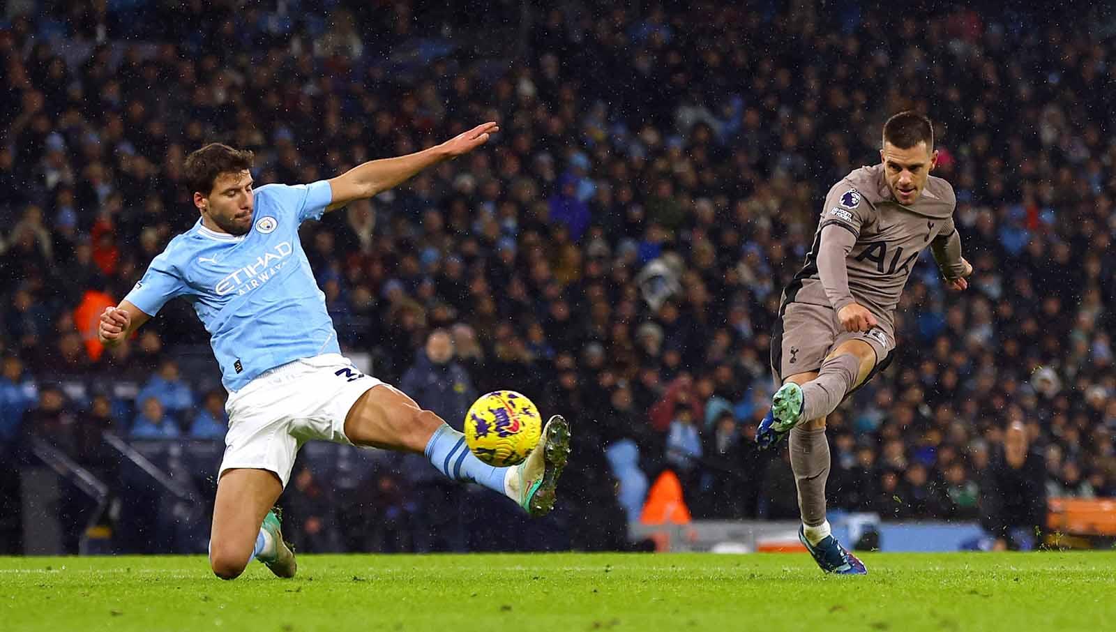 Raksasa Liga Italia, Juventus, siap segera tikung tajam Giovani Lo Celso dari Barcelona jelang bursa transfer Januari. (Foto: Reuters/Lee Smith)