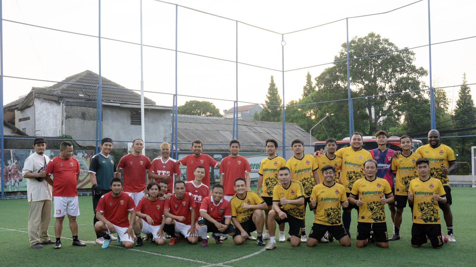 Persipu FC menerima kunjungan dari Sekda Depok Supian Suri.