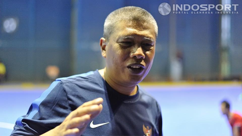 Pelatih timnas futsal Dadang Iskandar