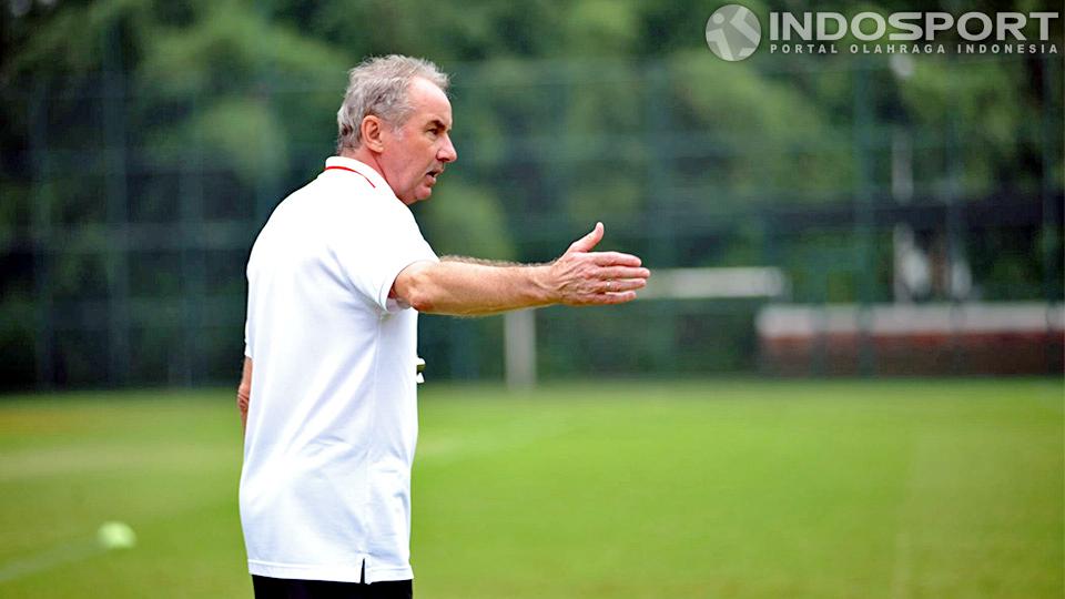Alfred Riedl.