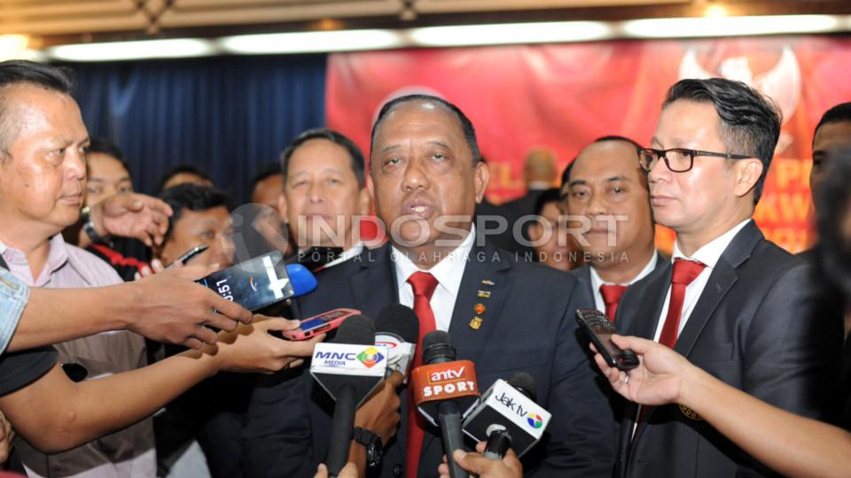 Ketua Umum KONI Pusat, Marciano Norman menyatakan Pekan Olahraga Nasional (PON) XX di Papua tetap berjalan sesuai jadwal yakni tanggal 2 - 15 Oktober 2021.