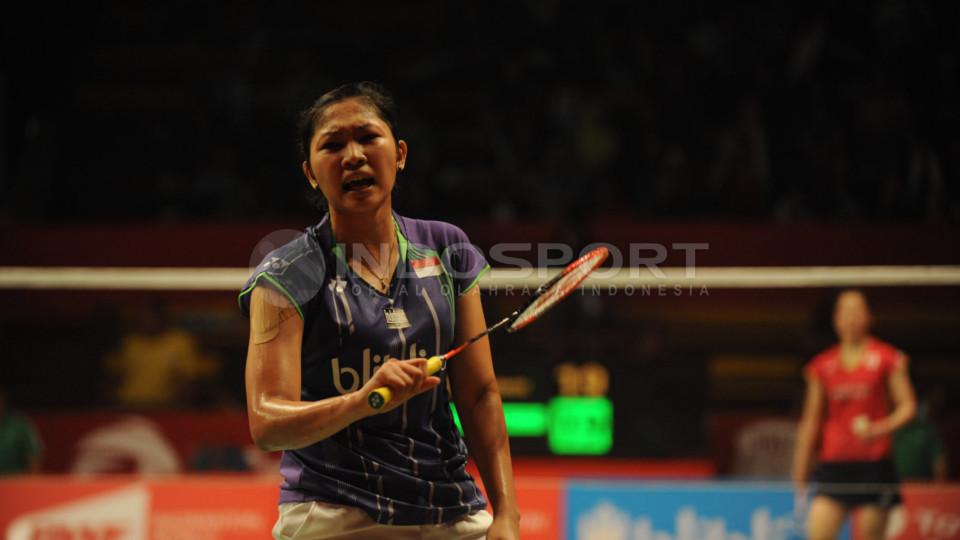 Lindaweni Fanetri sukses menjungkalkan wakil Jepang, Minatsu Mitani dalam pertarungan ketat tiga set, 19-21, 21-14, dan 21-11.