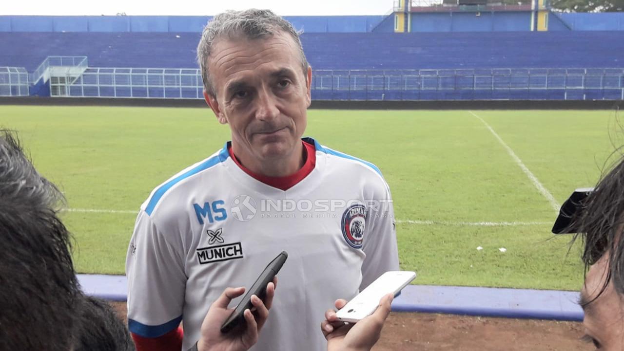 Pelatih Arema FC, Milomir Seslija. Copyright: Ian Setiawan/Indosport.com