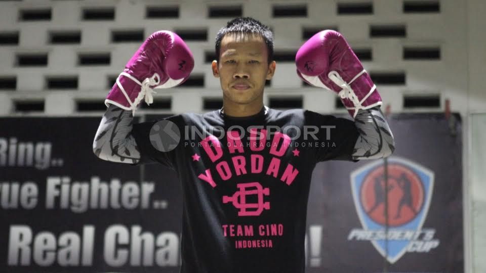 Latihan Terbuka Daud Yordan Melawan Yoshitaka Kato. Copyright: © Herry Ibrahim/INDOSPORT