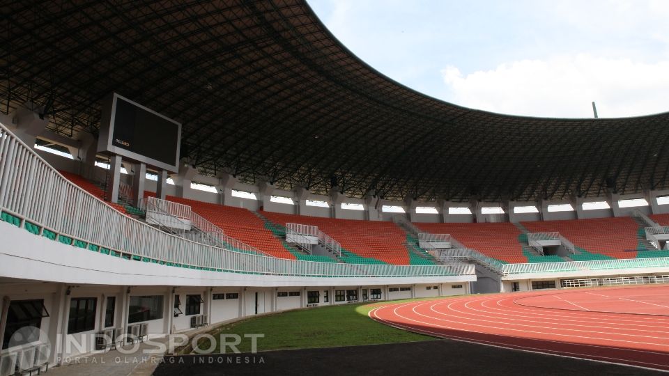 Stadion Pakansari Bogor Copyright: © Herry Ibrahim/INDOSPORT
