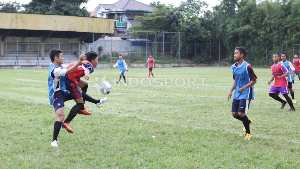 Suasana seleksi tim Persikad Depok. Copyright: © Herry Ibrahim/INDOSPORT