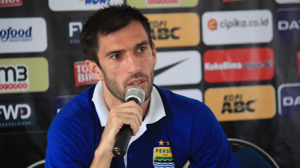 Vladimir Vujovic Copyright: © Ginanjar/INDOSPORT