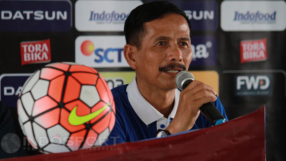 Pelatih Persib Bandung, Djajang Nurdjaman. Copyright: © GINANJAR/INDOSPORT