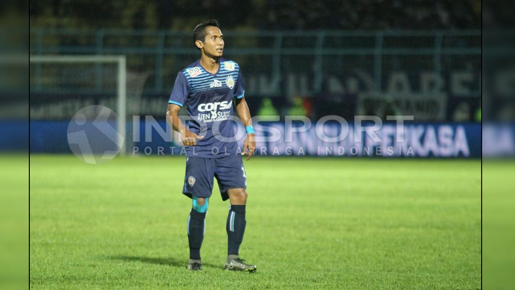 Hendro Siswanto, gelandang Arema Cronus. Copyright: © Ian Setiawan/INDOSPORT