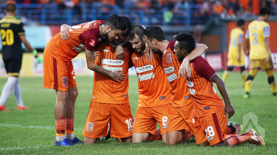 Pusamania Borneo FC tanpa tiga pemain andalan saat hadapi Semen Padang. Copyright: &copy; indonesiansc