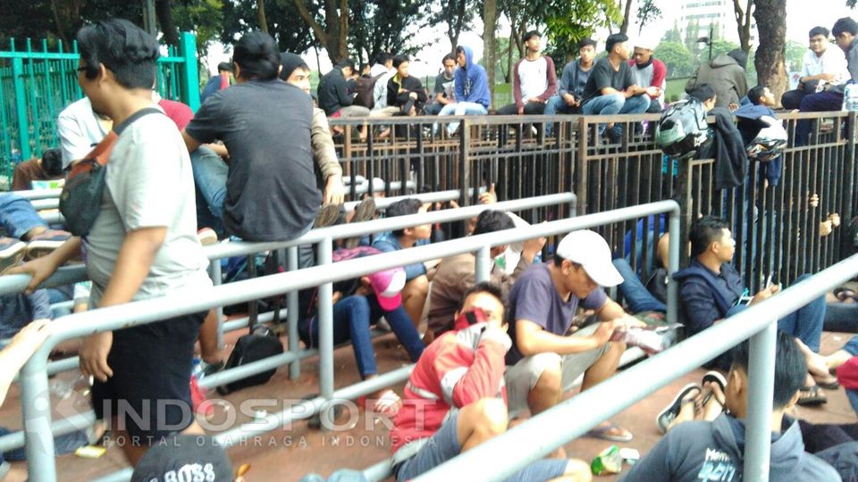 Penjualan tiket offline final Piala AFF tak akan lagi berada di SUGBK. Copyright: &copy; Juniadi/INDOSPORT