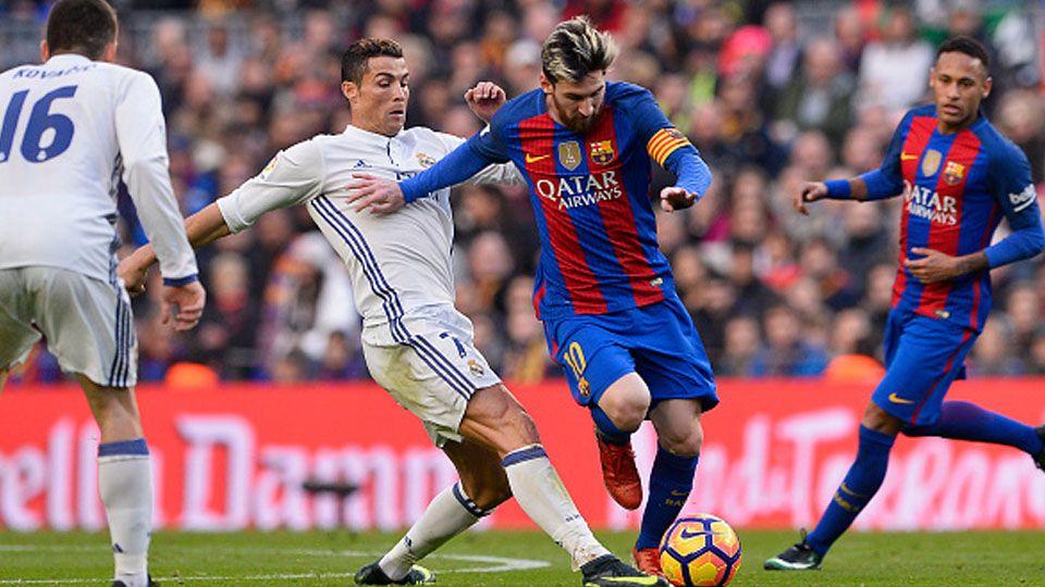 Selebrasi Cristiano Ronaldo usai mencetak gol ke gawang Girona. Copyright: © INDOSPORT