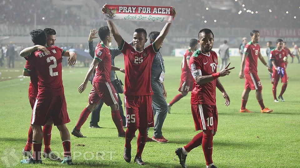 Manahati Lestusen dapat bermain di banyak posisi dengan baik. Copyright: &copy; Herry Ibrahim/INDOSPOSRT