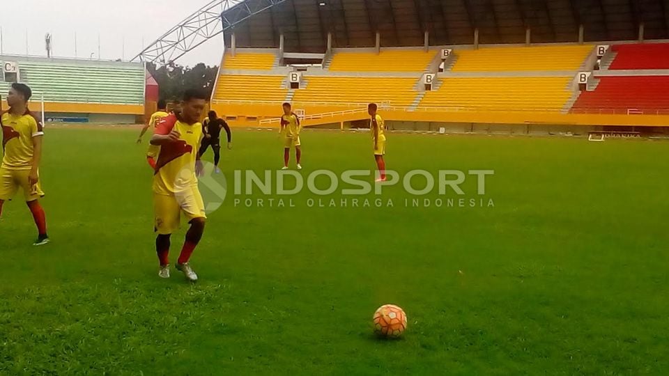 Pada sesi latihan Sriwijaya FC di Stadion Gelora Sriwijaya Jakabaring Palembang. Copyright: © Muhammad Effendi/Indosport