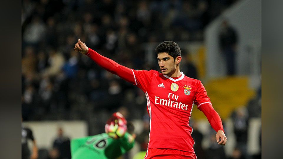 Goncalo Guedes dikabarkan kian dekat untuk merapat ke Paris Saint-Germain. Copyright: © Pedro Lopes/Getty Images