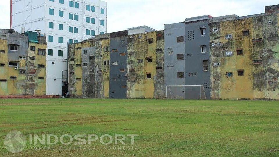 Stadion Taman Sari, stadion tua saksi perjalanan Tunas Jaya Copyright: © Gerry Putra/INDOSPORT