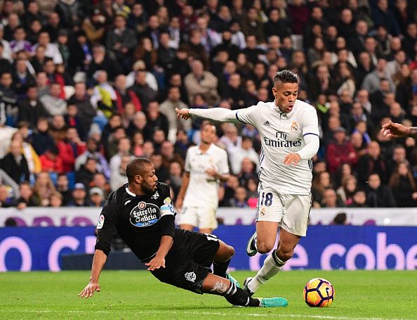 Raksasa Liga Spanyol, Real Madrid, menawarkan striker miliknya, Mariano Diaz, untuk direkrut oleh Atletico Madrid di bursa transfer mendatang. Copyright: © Pierre-Philppe Marcou/GettyImages