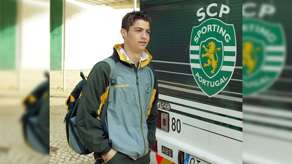 Cristiano Ronaldo saat masih di Sporting Lisbon. Copyright: © Getty Images