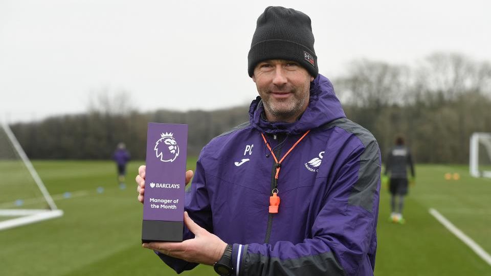 Paul Clement meraih gelar Manager of the Month. Copyright: © Premier League