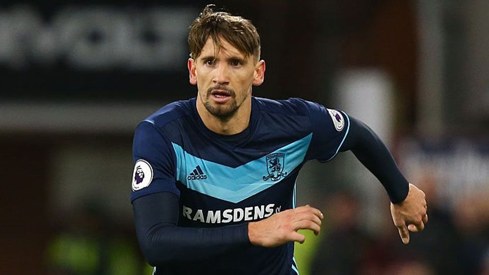 Gaston Ramirez pada laga saat melawan Burnley. Copyright: © Dave Thompson/Getty Images