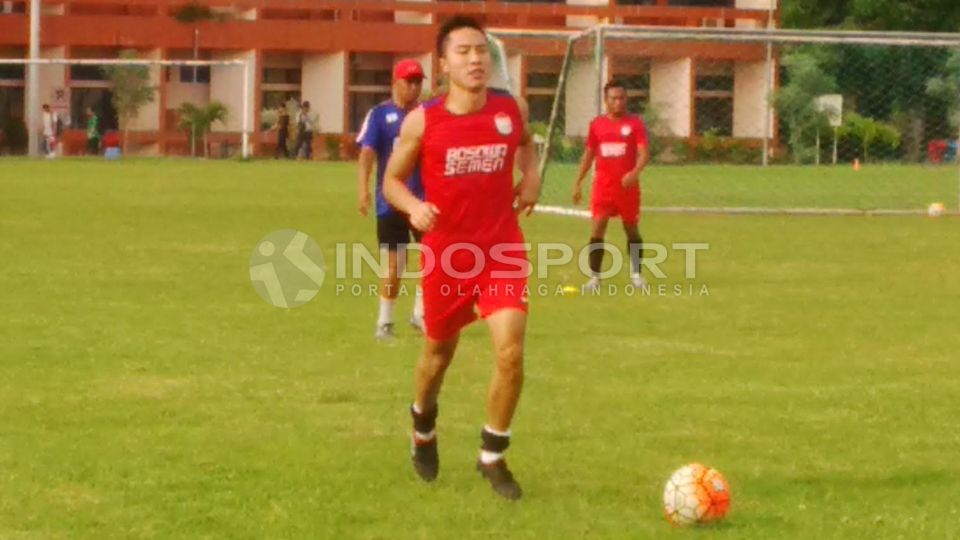 Arthur Irawan jalani latihan bersama PSM Makassar. Copyright: &copy; Basri/INDOSPORT
