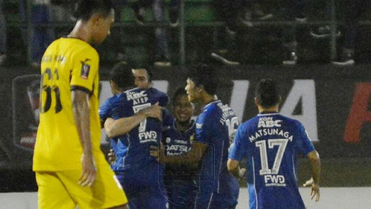 Aksi selebrasi pemain Persib Bandung. Copyright: &copy; Twitter/PERSIB