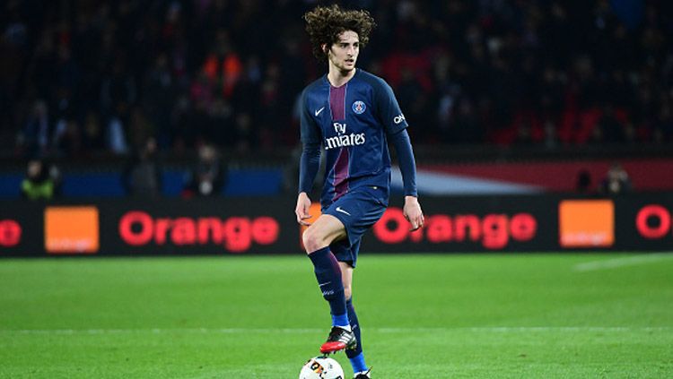 Gelandang Paris Saint-Germain, Adrien Rabiot, membenarkan ada pembicaraan antara dirinya dan Juventus. Dave Winter/Icon Sport. Copyright: © Dave Winter/Icon Sport