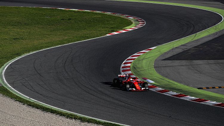 Sebastian Vettel menjalani tes di Circuit de Catalunya. Copyright: © Mark Thompson/Getty Images