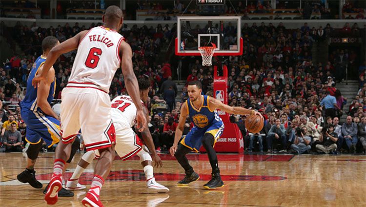 Golden State Warriors vs Chicago Bulls. Copyright: © Jonathan Daniel/Getty Images