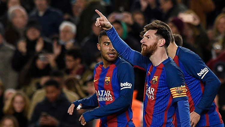 Selebrasi Lionel Messi usai membobol gawang Celta Vigo. Copyright: © Alex Caparros/Getty Images.