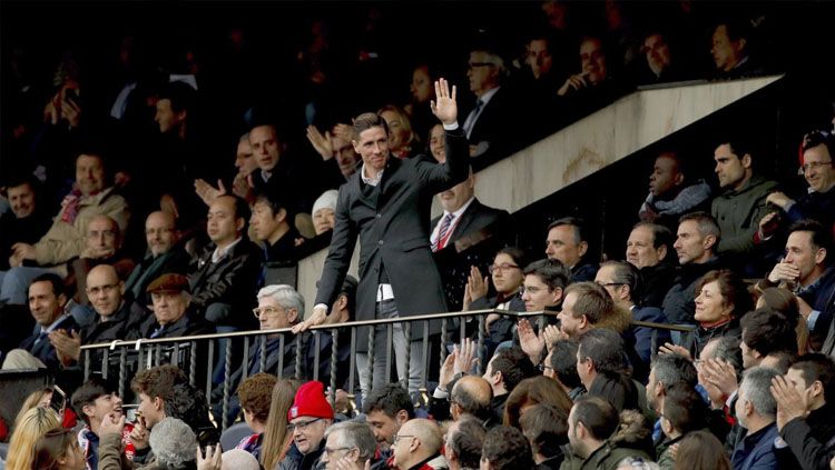 Fernando Torres hadir memberikan dukungan untuk Atletico Madrid. Copyright: © Gonzalo Arroyo Moreno/Getty Images
