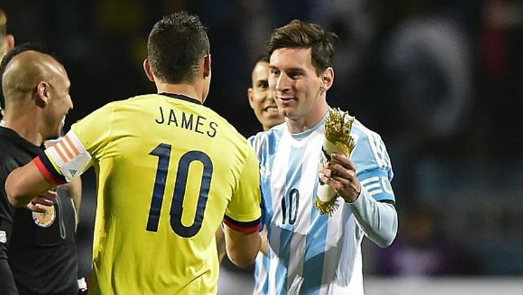 Messi dan James bersua di Copa America 2015. Copyright: © LUIS ACOSTA/AFP/Getty Images