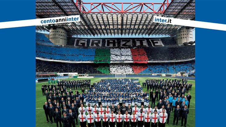 Perayaan ulang tahun Inter Milan oleh para pemain, manajemen, dan suporter. Copyright: © inter.it