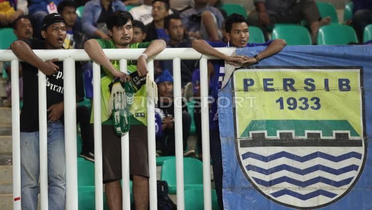 Suporter Persib Bandung. Copyright: © Herry Ibrahim/INDOSPORT
