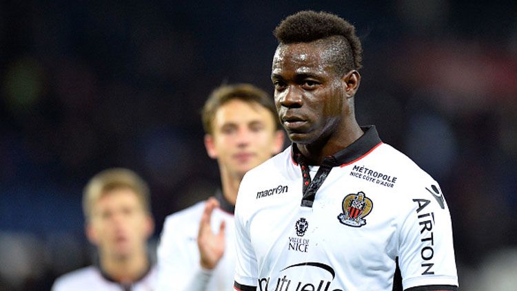 Mario Balotelli pada laga saat melawan PSG. Copyright: © Aurelien Meunier/Getty Images