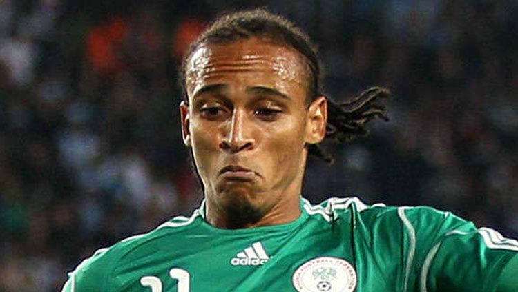 Peter Osaze Odemwingie saat berseragam Timnas Niegeria. Copyright: © Happenings.com.Ng