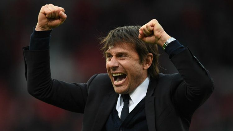 Pelatih Chelsea, Antonio Conte. Copyright: © Laurence Griffiths/Getty Images