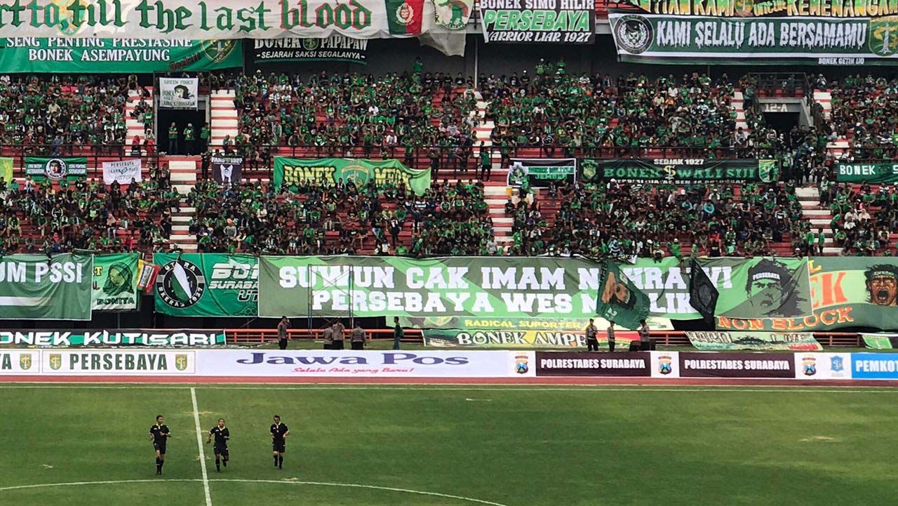 Menpora Imam Nahrawi (Persebaya vs PSIS Semarang). Copyright: © Kemenpora