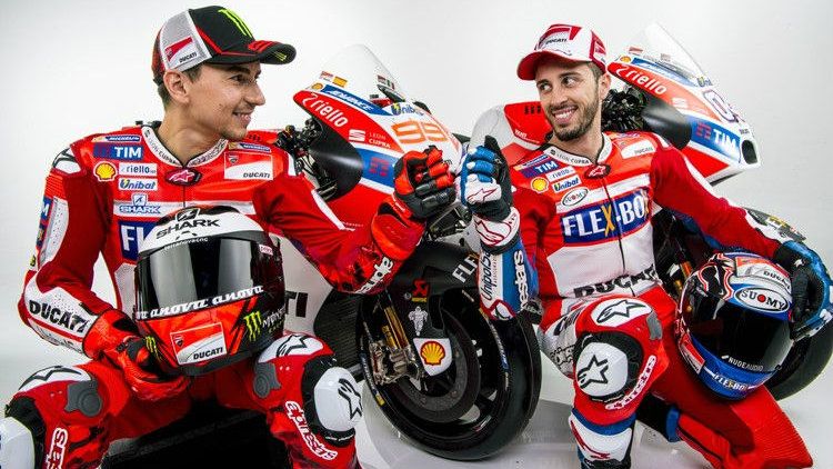 Pembalap Ducati, Jorge Lorenzo dan Andrea Dovizioso. Copyright: © Ducati