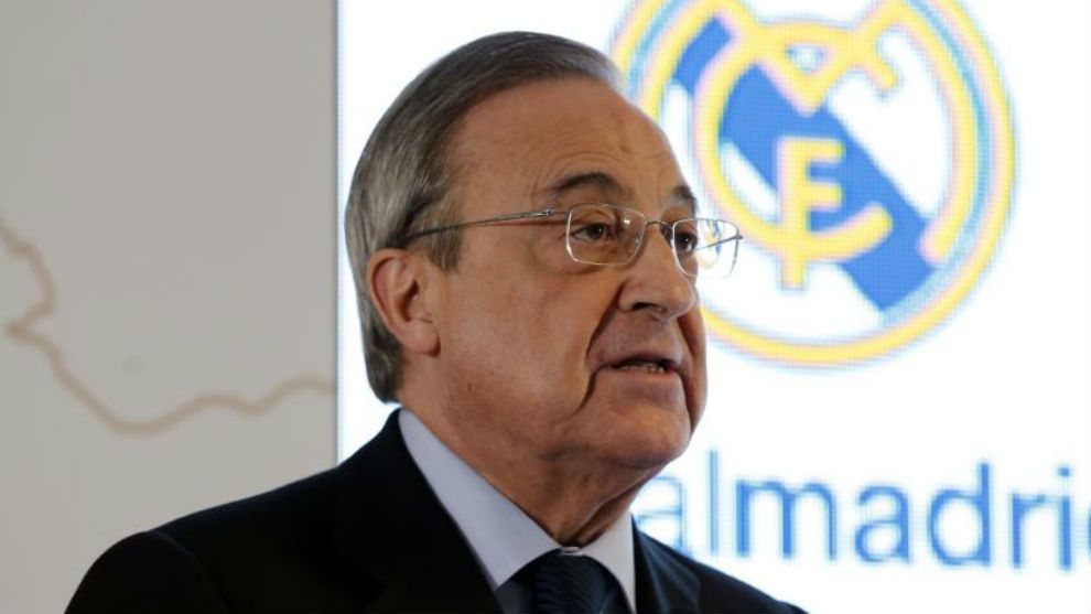 Presiden Real Madrid, Florentino Perez, dilaporkan telah menghubungi saudara kandung Umtiti. Copyright: © Marca
